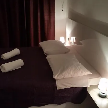 Silvija Apartment Primosten