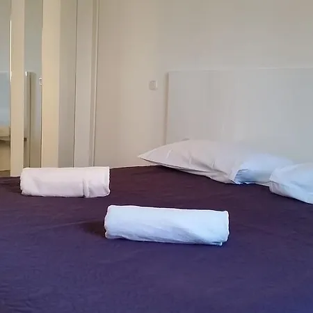 Apartment Silvija Primosten