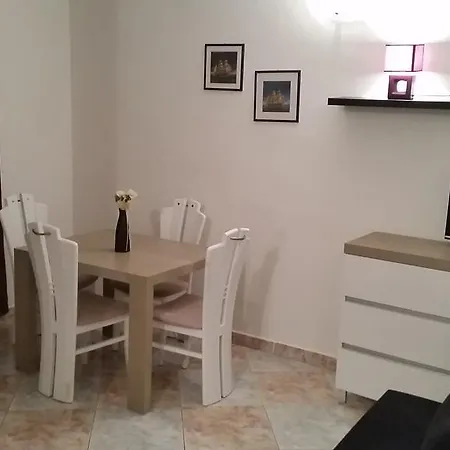 Silvija Apartment Primosten