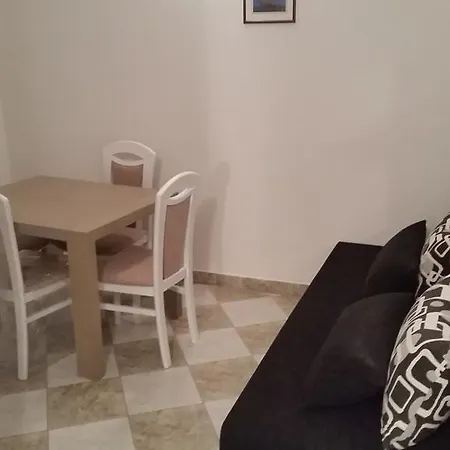 Appartement Silvija Primošten