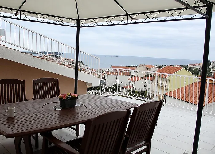 Silvija * Primošten