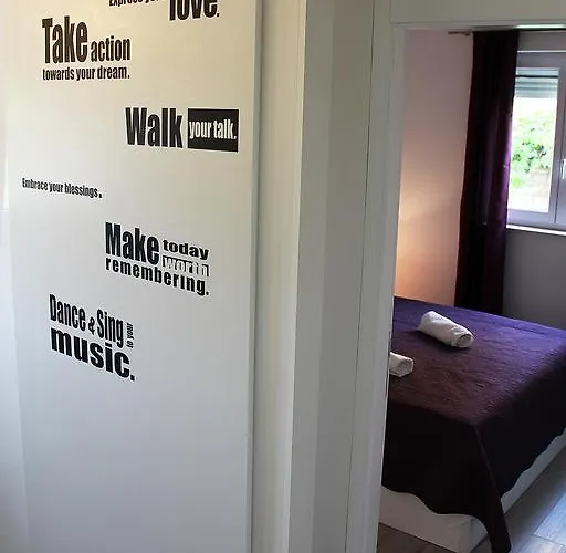 Silvija * Primošten