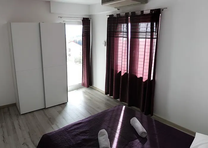 Silvija Apartament Primošten